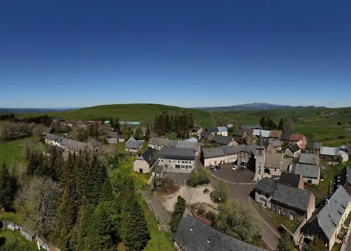 Hotel Du Cezallier 3*